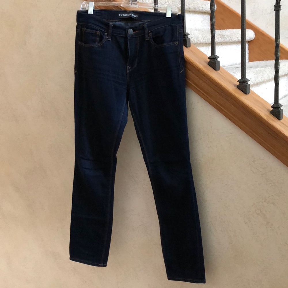 Express Jeans - Picture 2 of 3